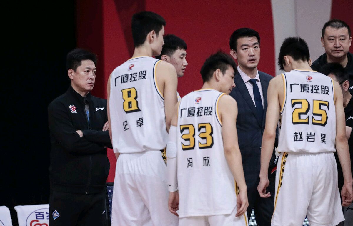 上海久事内部会议纪要流出：今夜遗憾出局，CBA季后赛使命明确，纪律约束更严格的简单介绍